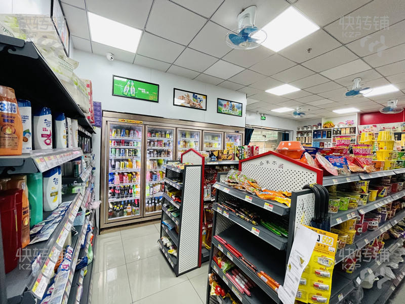 石排大道“麗楓酒店”樓下便利店轉讓【營業額2000+前店后通，有沐足城】