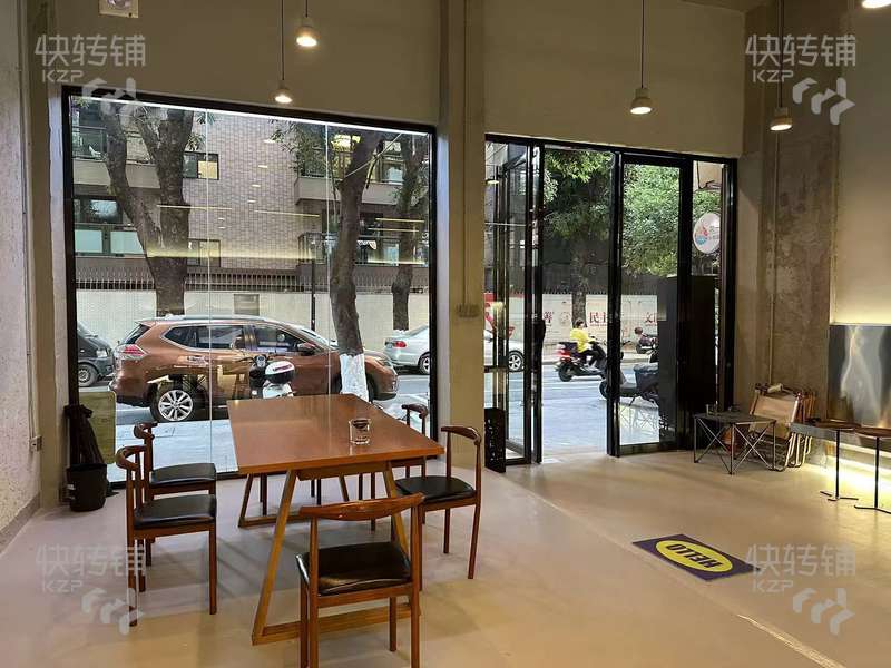 長安別墅街咖啡店轉(zhuǎn)讓【長盛花園對面，靠近萬科廣場、鉆石時尚廣場、農(nóng)民公寓等，租金便宜無壓力，合適各種咖啡飲品項目】