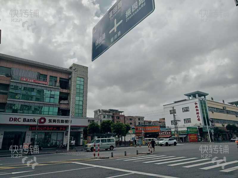 石碣鶴田廈市場‘大型超市’轉讓（可分租）【8年老店、日營業2W多、門口公交站、大型工業園】