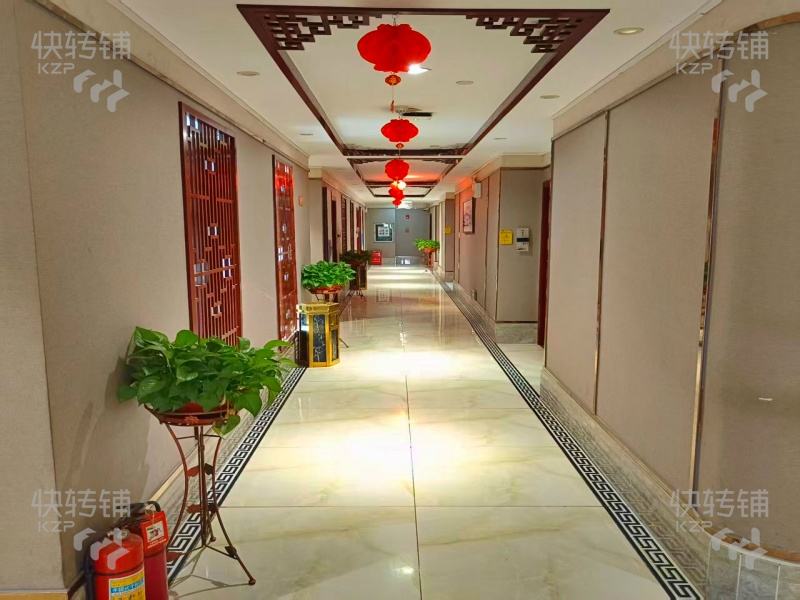 寮步石大路‘沐足会所’转让【处豪华酒店内、多个工业园、写字楼、小区围绕、方便停车】