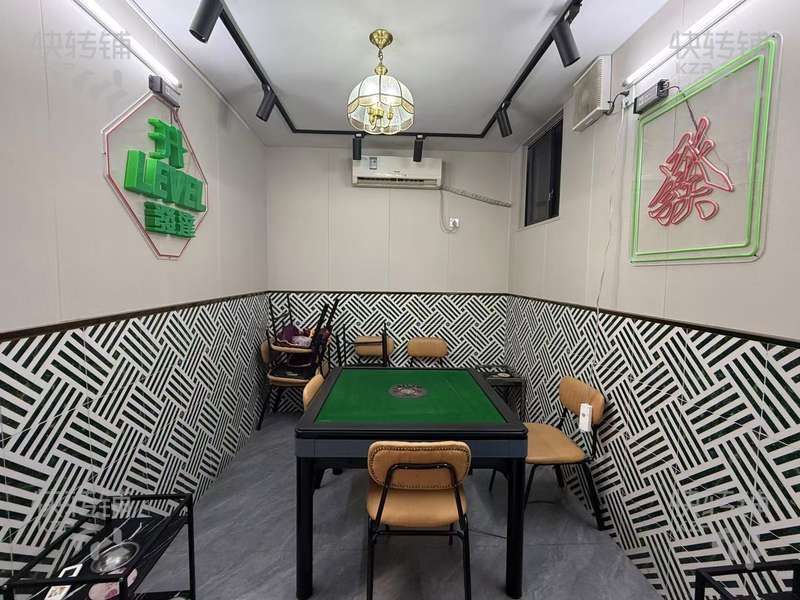 厚街溪頭‘茶餐廳’轉讓【富嘉生活廣場正對面、挨近十字路口、周邊工廠密集、住宅公寓多】