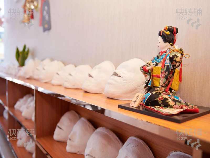 東城萬達廣場旁美容轉讓【近東城世博、萬達公館、東城地鐵口、空鋪適合任何行業】