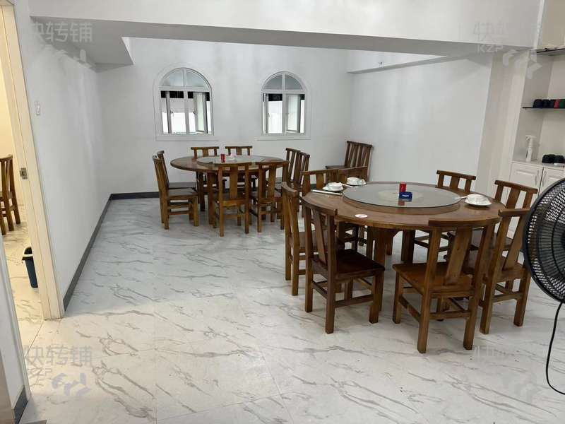 茶山上元美康大厦餐厅转让【周边几个大型产业园、建材城，水果批发市场，国际布料交易中心，精美装修】