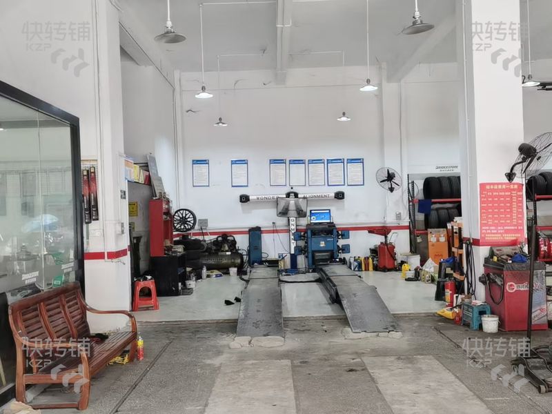厚街吉祥路汽車輪胎店轉(zhuǎn)讓或者分租【21年老店、轉(zhuǎn)角位、3個門面、老客戶多，停車方便】