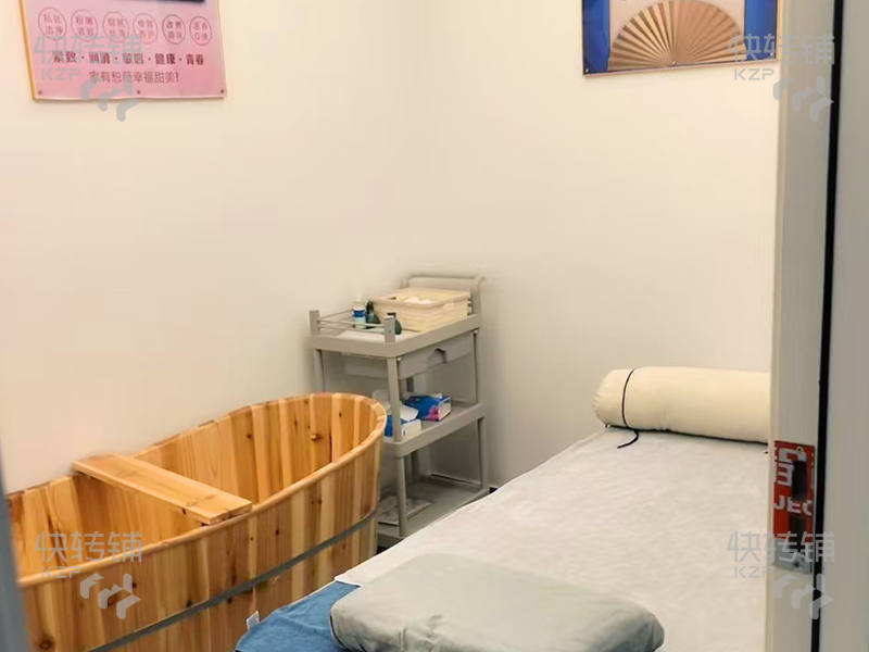 寮步橫坑‘裕大知府’一樓養生館誠招合伙人【全新精裝修、近小區大門口、多個大型住宅區圍繞】