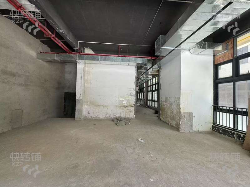 松山湖万象汇商圈临街商铺转让/招合作伙伴【松山湖北部CBD核心区，真正的TOD项目，处十字路口大转角位、人流交汇点位置】