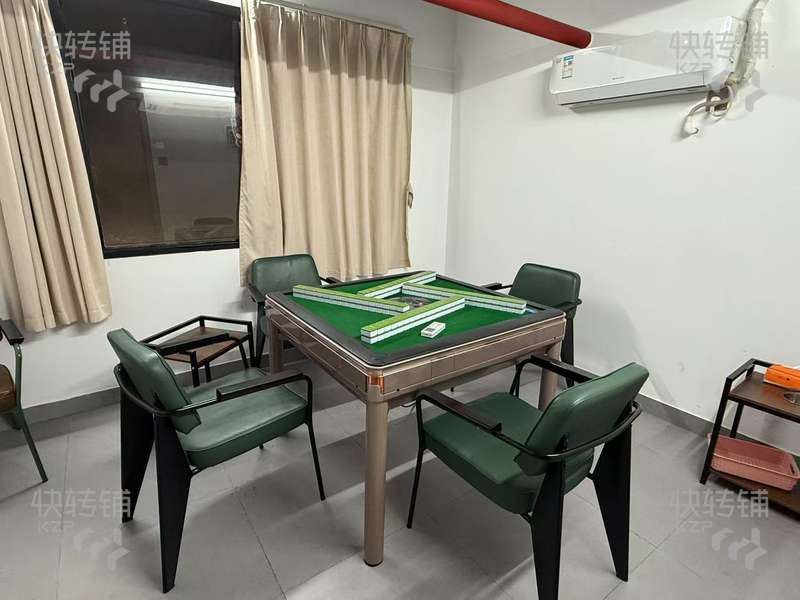 南城西平茶飲棋牌店轉讓【小區(qū)密集地段，對面寫字樓，近學校，上下兩層，4個麻將房】可空鋪