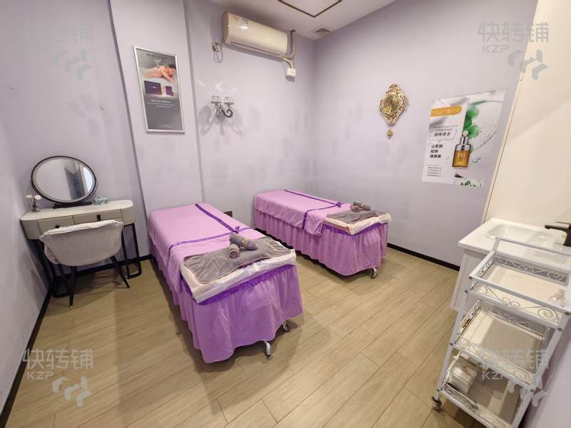 南城“金域華府”美容院轉讓【會員200+、正對萬象府、金域華府樓下、近769文創園、沃爾碼】