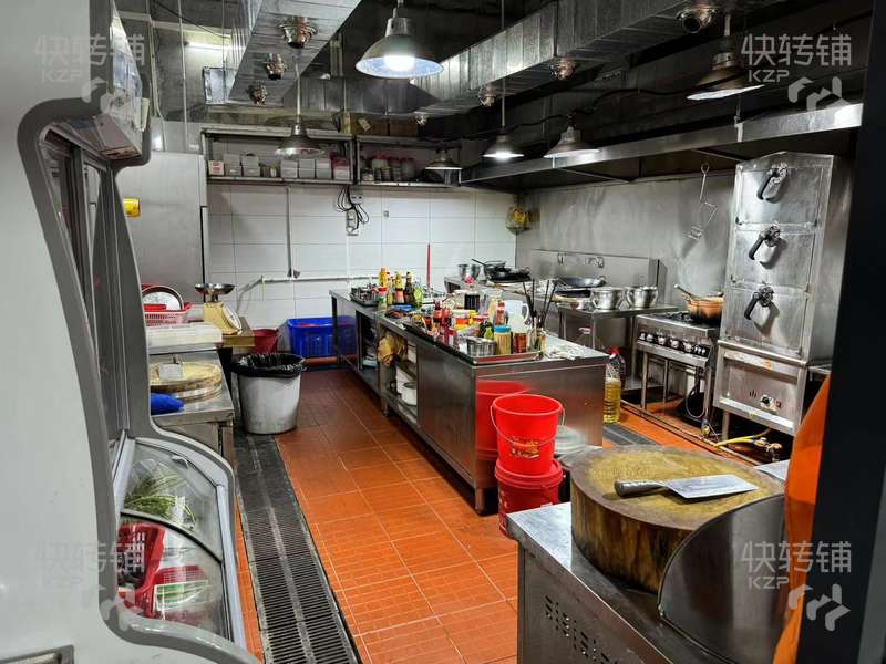 東坑大道南私房菜誠意轉讓或招合伙人【也很適合做夜宵大排檔類型，商圈成熟，客源穩定，寫字樓公寓住宅環繞】