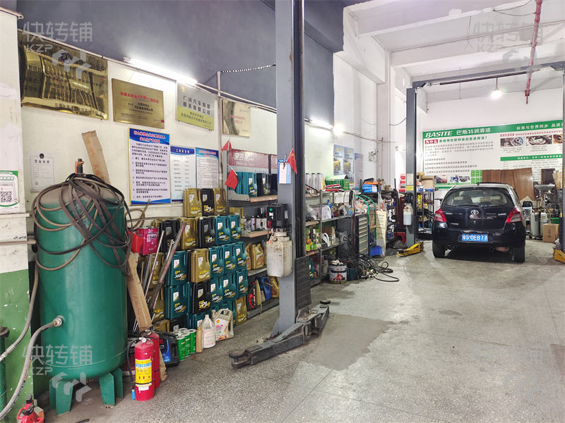 高埗‘中心大道’汽車美容維修店轉(zhuǎn)讓【十年老店、會員200-300、旁邊文化廣場、學(xué)校、工業(yè)園、住宅區(qū)多，老客戶多】