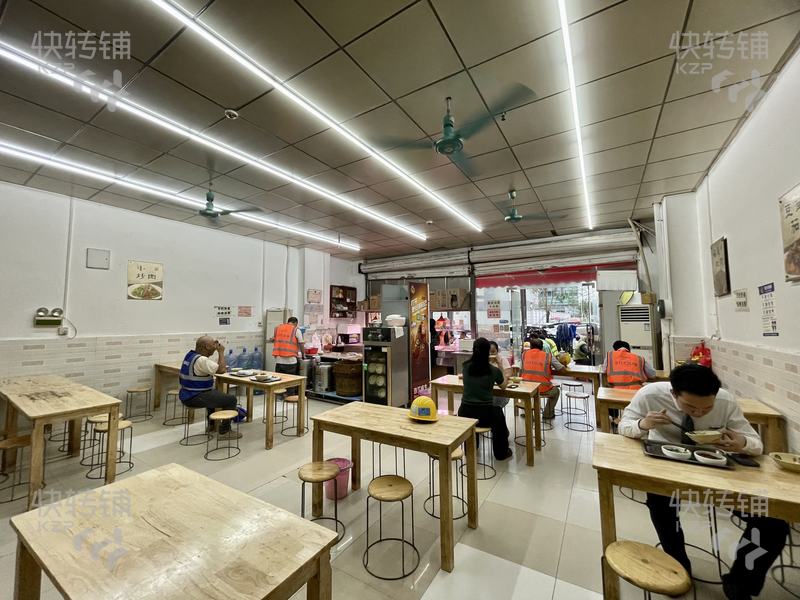 南城“萬象府”小碗菜餐廳轉讓【日營業3500+，南城CBD中心、公交站臺、多個高端小區、人流繁華地段】
