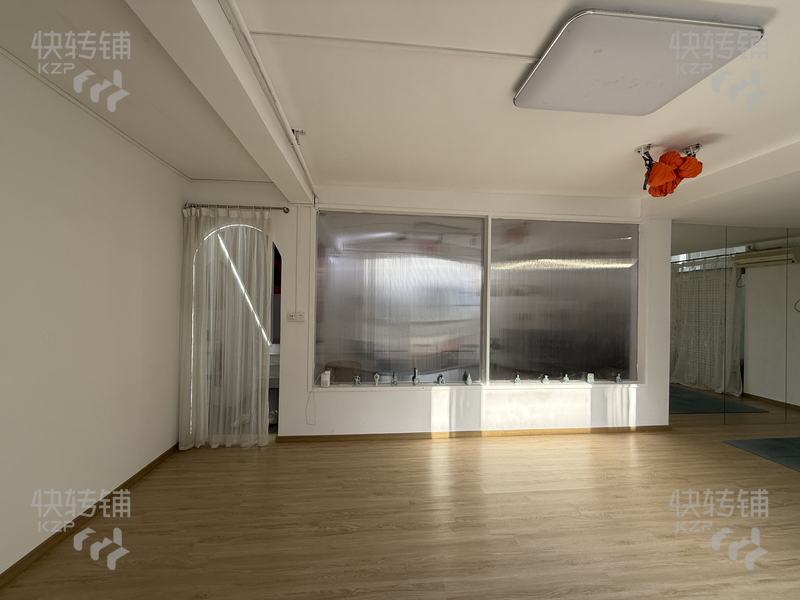 樟木頭莞樟路湘塑城瑜伽館轉讓【周邊多個小區住宅、塑膠城，商貿城，人流量大】