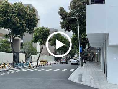 東莞中學初中部旁盈利中全新家電出租房轉讓【樓上9個房間，挨著4所學校，處于T型路口】