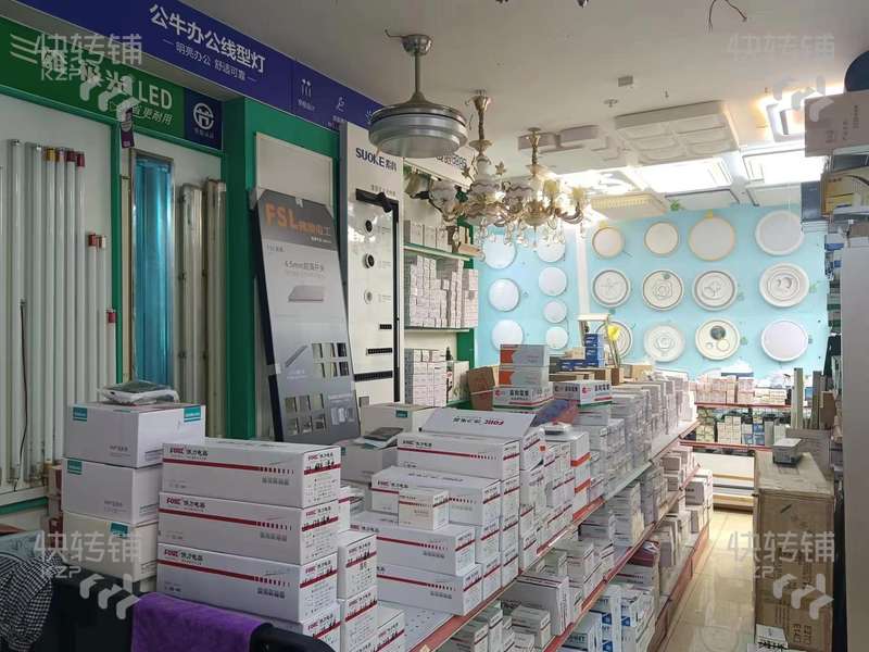 石龍西湖‘五金電器店’轉讓【雙面門，五金批發市場店，生意集中，合適各種五金電器、裝飾材料等項目，可空鋪】