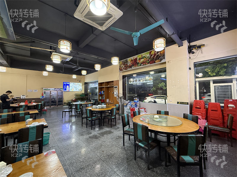 石排太和中路‘宵夜店’轉讓【經營2年多、門口公交站、工廠圍繞、公寓住宅密集】