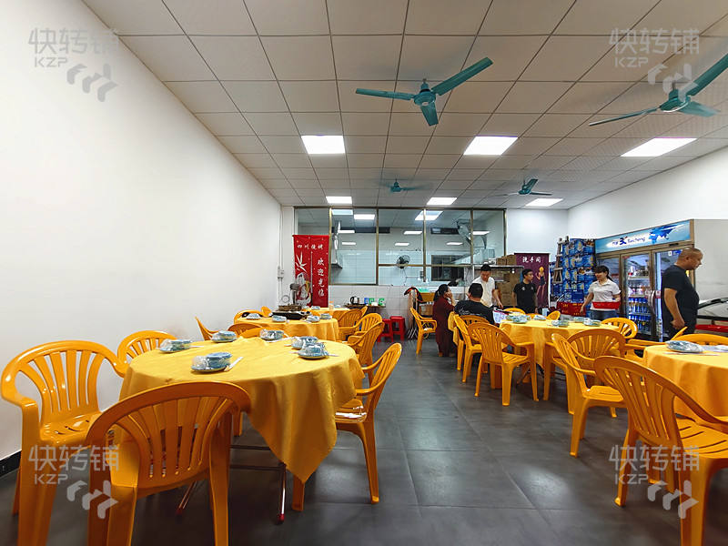 長安沙頭盈業中燒烤夜宵店轉讓【可空鋪、美食夜宵一條街，門口寬敞外擺9張桌，人流集中，大型工業園、公寓房圍繞】