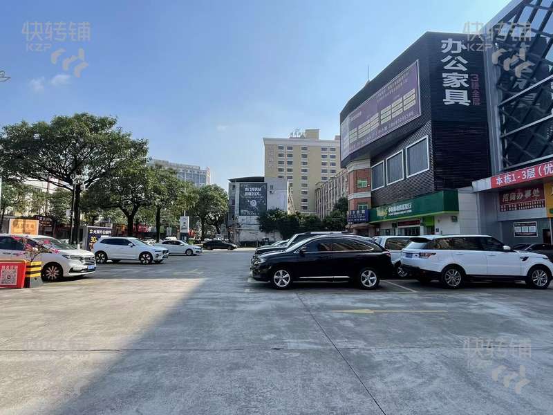 看店請提前預約！！！長安烏沙光輝家具城粵菜酒樓轉讓【旁邊酒店、沐足，靠近大潤發，周邊工廠密集，裝修高端、停車方便】