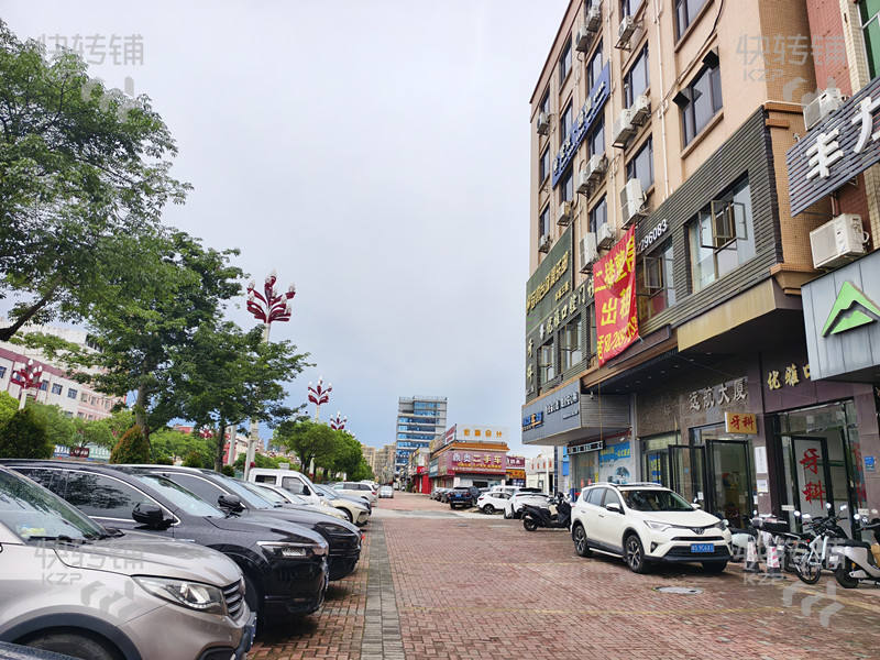 石排大道整層旺鋪招租【一手房東直接招租、無轉讓費、近電信大樓、崇威酒店】