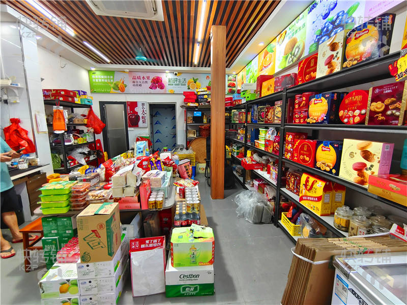 東坑‘百順市場’水果店轉讓【市場出入口處、拐角位、住宅區(qū)多、附近多個工廠區(qū)】