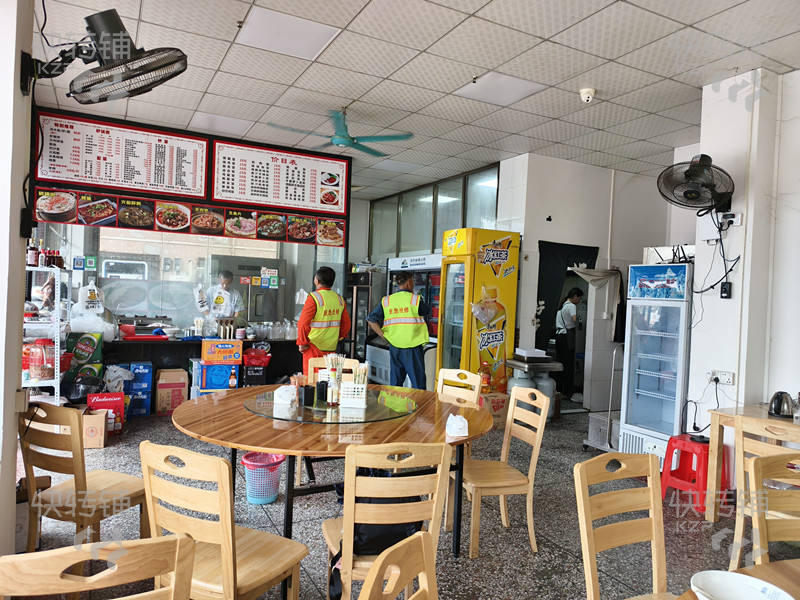 大岭山‘新塘工业区’大排档转让【处美食一条街、工厂、住宅多、固定工厂订餐、门口外摆大】