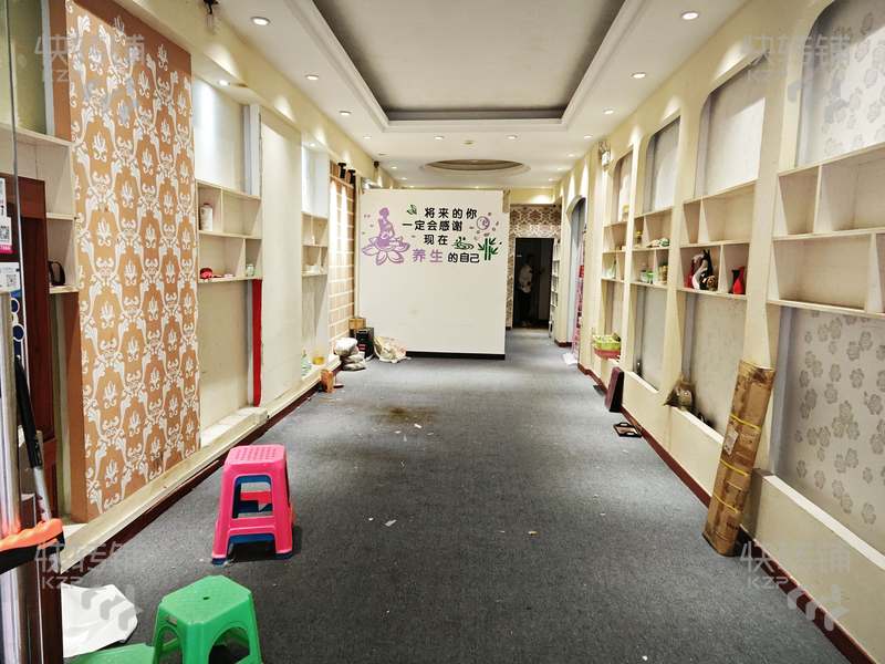 東城育華路祥興大廈空鋪招租【周邊住宅密集，上下兩層、無轉讓費用，除餐飲不能做沒有行業限制】