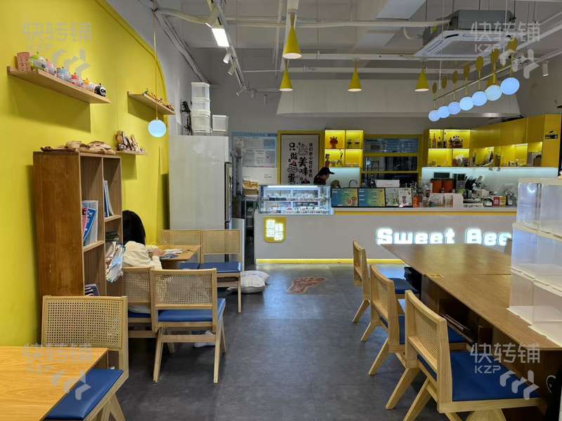 松山湖知名烘焙店轉(zhuǎn)讓【濱湖萬(wàn)科里、中高端消費(fèi)、小區(qū)環(huán)繞，人流量大】