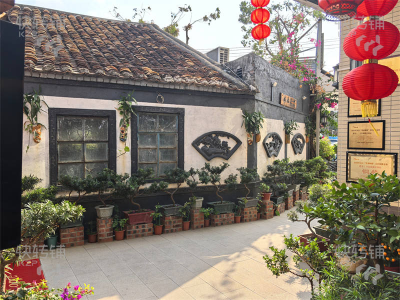 南城‘天安数码城旁’粤式餐厅转让【餐饮一条街、车行4S店、写字楼大厦等、合适各种餐饮项目】