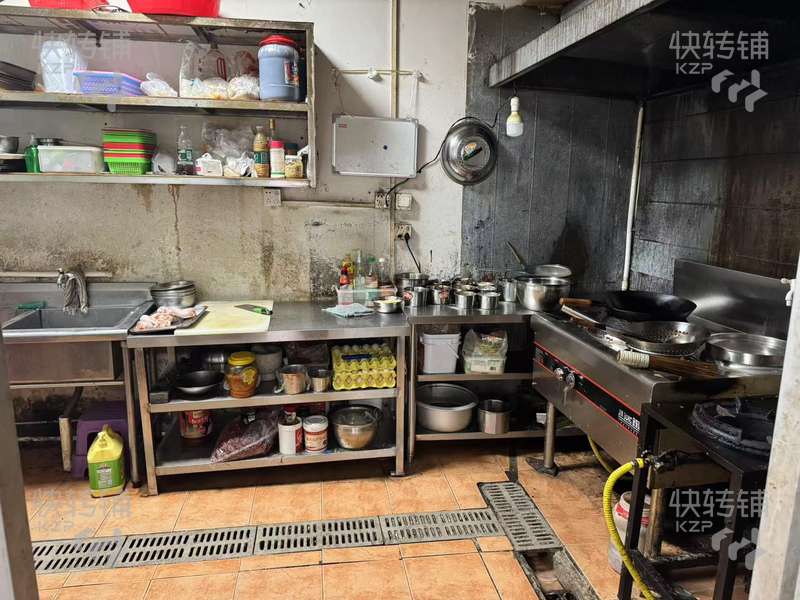 大朗黎貝嶺夜宵店轉讓【華為商圈，公寓住宅密集，工廠環繞，人流量大，近十字路口位置，停車方便】