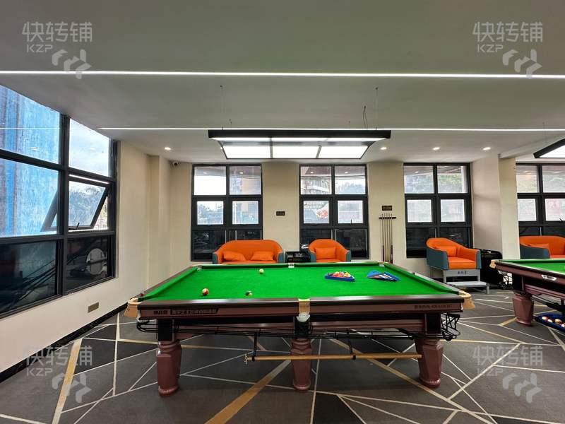 大嶺山西正路二樓臺球棋牌室轉讓或者出租做辦公室【小區對面，隔壁兩個酒店，周圍住宅小區密集，旁邊廠區，門口停車方便】