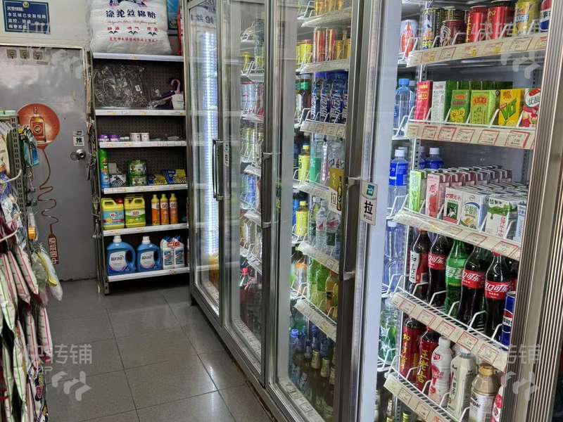 塘廈’第二實驗小學門口旁‘便利店轉讓【轉角位，房租便宜，學校、工廠、公寓住宅密集、夜宵美食店旁】