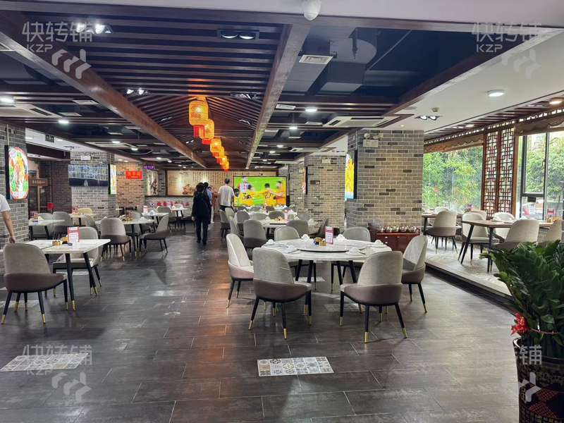東城怡豐路餐廳轉(zhuǎn)讓【全新精美裝修，商業(yè)中心街鋪，大型住宅小區(qū)，寫字樓環(huán)繞，消費(fèi)能力強(qiáng)】