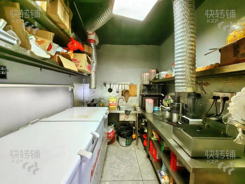 厚街餐飲店轉讓或者招租【近十字路口，溪頭廣場別墅區，周邊公寓出租房多，工業園，人流旺】