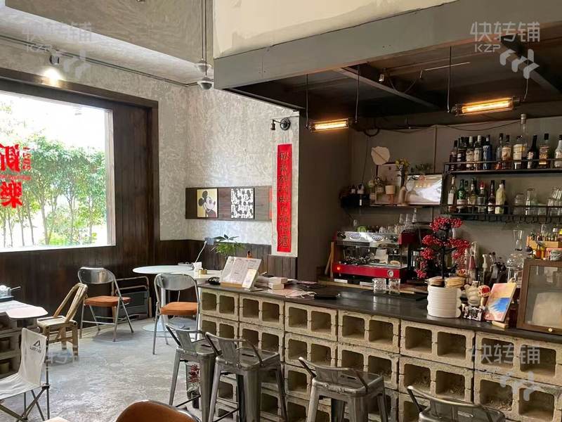 東城塹頭學府1號’餐飲店‘轉讓【多年老店、客戶穩定、近理工宿舍樓、小吃街、租金便宜，大外擺】