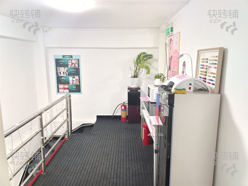 茶山‘盧邊商業廣場‘皮膚管理店’轉讓【會員300+、穩定盈利中的、旁邊茶園商場、盧邊市場、美食步行街、晚上是夜市街】