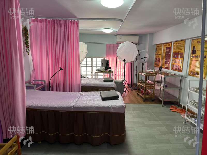 東城花園路加盟連鎖‘養生館’轉讓【6年老店、十字路口位置、對面花園商貿廣場、肯德基、寫字樓、小區住宅集中】