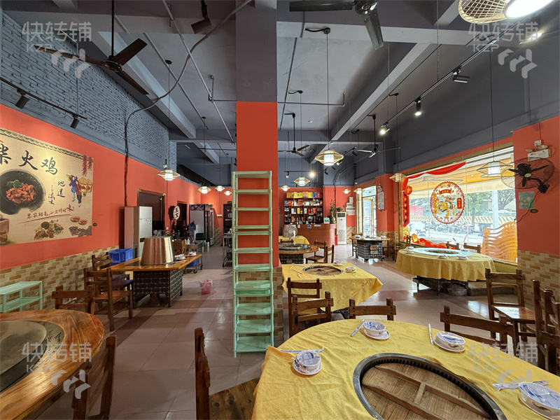 茶山沙墩沿溪路‘餐飲店’轉讓【經營2年、正對2個大廠正門口、周邊都是工廠、大廈、出租房】