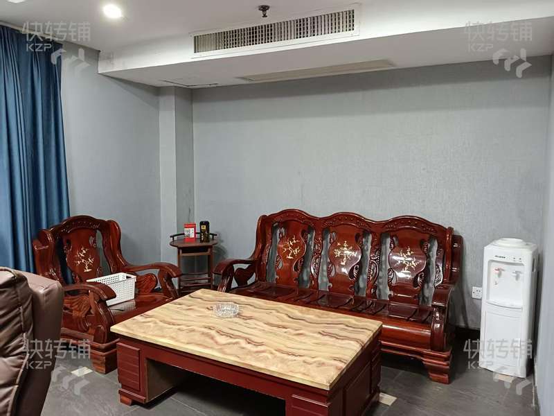 惠州惠東湖濱路‘棋牌室’轉讓【處酒店二樓、周邊多個小區、沐足會所】