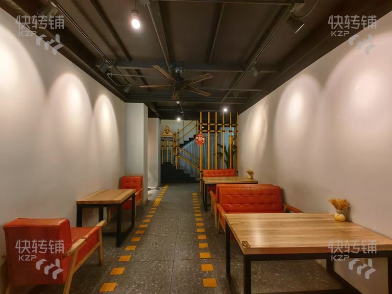 東城新世紀星城‘niuniu’奶茶店轉讓/可空轉【全新精裝修 、高端小區、10萬住戶商圈、停車方便】