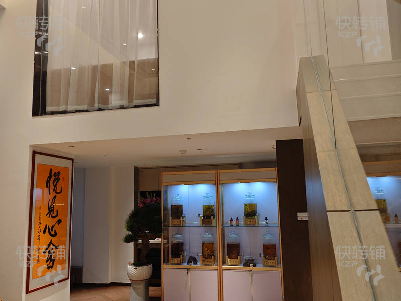 深圳龍崗天安活力廣場療愈養生會所轉讓【客人消費水平高，有固定客源進店消費，購物廣場、住宅小區圍繞，拓客很方便】