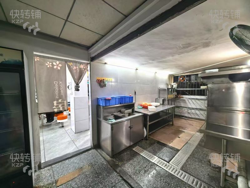 高埗振興東五橫路‘快餐店’轉讓【屬商業(yè)一條街、夜市街、前面嘉榮購物廣場、住宅區(qū)多】