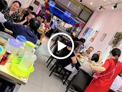 南城城市風景街經營6年燒烤店轉讓或空轉【商業(yè)街人流量大，客戶消費能力強，氣氛濃】
