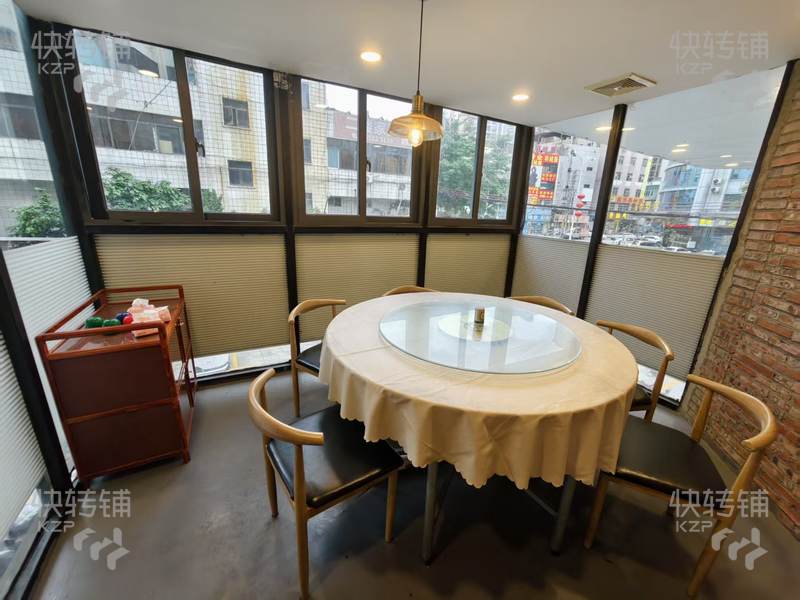 虎門博頭‘人民北路’餐廳轉讓【轉角位、正對面富都酒店、停車場出入口、小區多，可外擺】