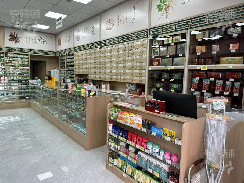 塘廈奧園譽峰小區藥店轉讓【雙門面，牌證齊全，周邊全是住宅高端小區，消費水平高】可空轉