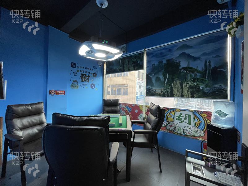 長安鎮“萬科廣場”24h自助臺球轉讓【內設桌球、棋牌，消費力強，可以拓展經營項目】