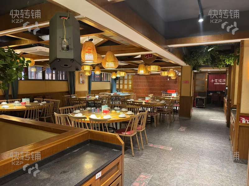 清溪鹿城南路‘湘菜館’轉(zhuǎn)讓【經(jīng)營5年、豪華裝修、加盟店、高端住宅區(qū)多、附近學(xué)校、幼兒園】