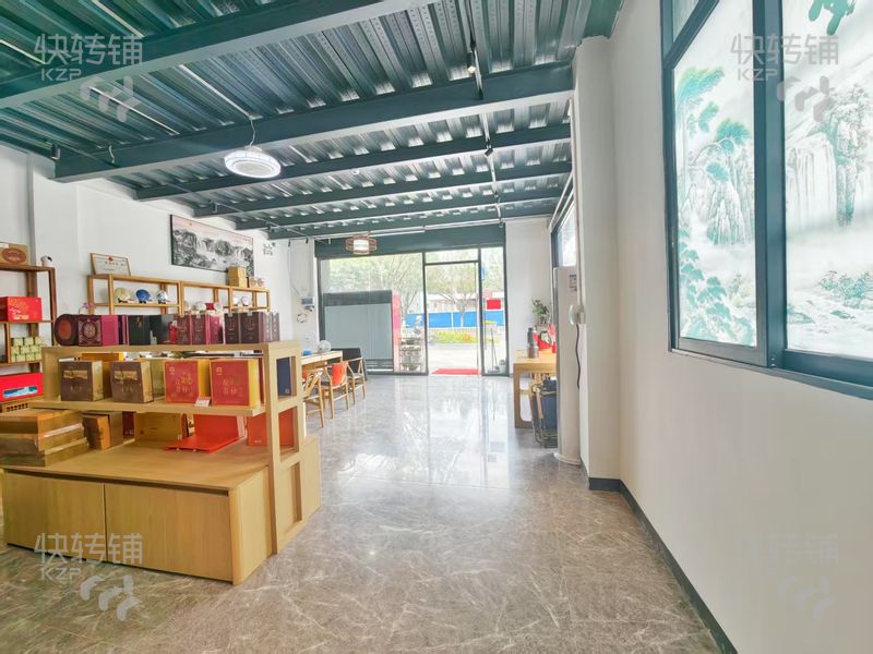 南城隆溪路/茶葉店（可空鋪）轉讓【門口停車場，周邊全是高端寫字樓大廈、小區圍繞，有固定熟客】