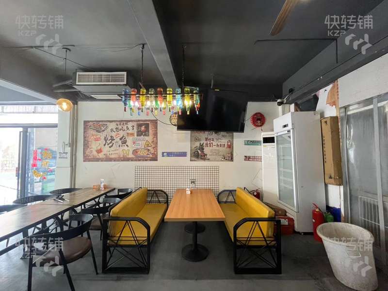東城塹頭夜宵燒烤店轉(zhuǎn)讓【盈利中、五年老店、外賣月單量2400+、住宅區(qū)圍繞、可外擺】