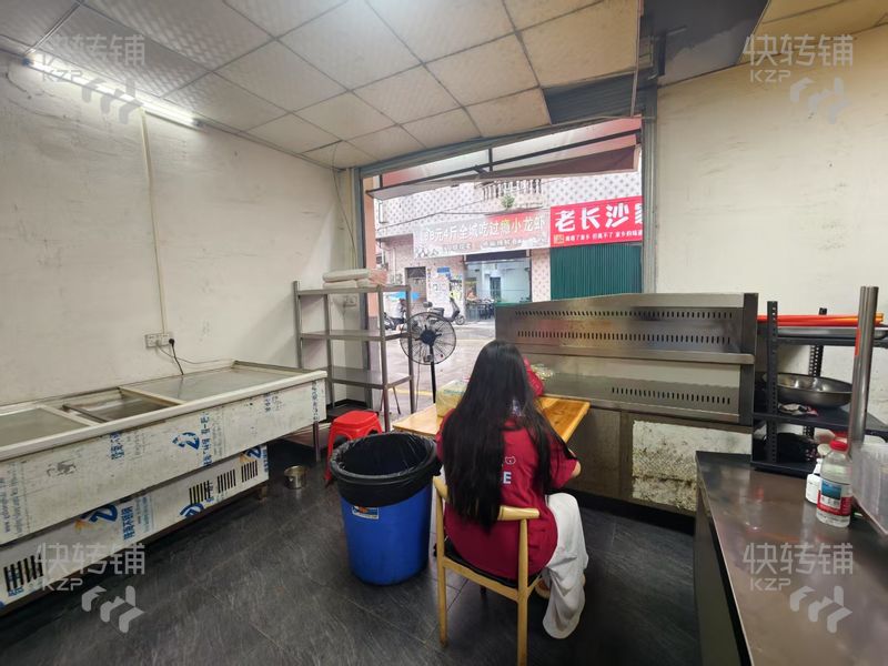 黃江‘建安路’燒烤外賣店轉讓【萬業百貨附近、訂單穩定、覆蓋商圈廣、公園、學校、住宅集中】