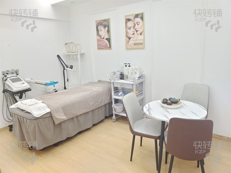 東城天驕御峰花園皮膚管理美容店轉讓【5年老店、對面國貿、周圍多個小區樓盤】