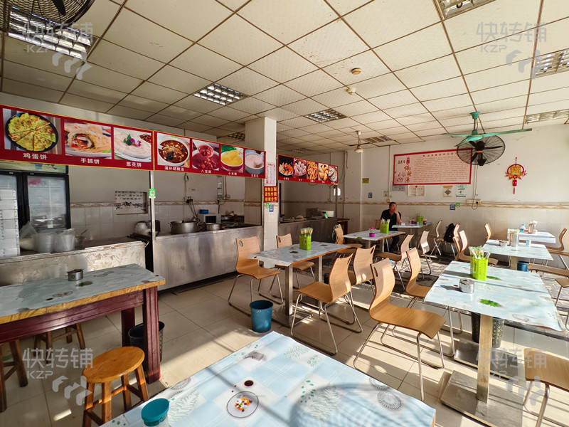 東城‘振興路’餐飲店轉讓【靠近路口、雙門面、婦幼保健院、學校、住宅小區圍繞】